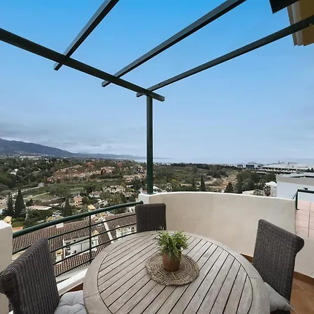 Διαμέρισμα Senorio Giraldo 14 Seaside Mountain Sunset Pools Μαρμπέλλα